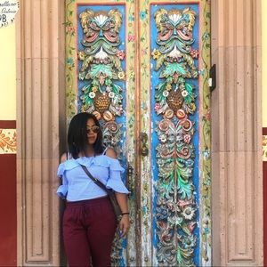 Nadia, sharing dope vintage and cool new